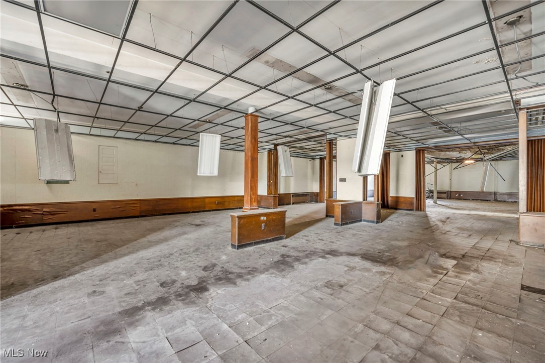 120-130 Erie Street S Massillon OH 44646