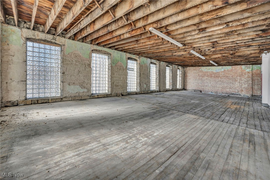 120-130 Erie Street S Massillon OH 44646