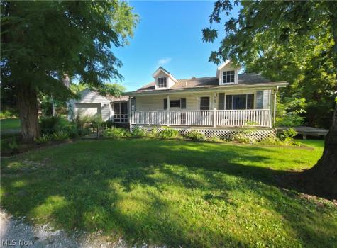 143 Durling Drive Wadsworth OH 44281