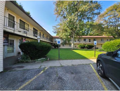 143 Durling Drive Wadsworth OH 44281