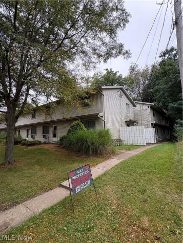 143 Durling Drive Wadsworth OH 44281