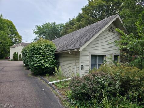 143 Durling Drive Wadsworth OH 44281