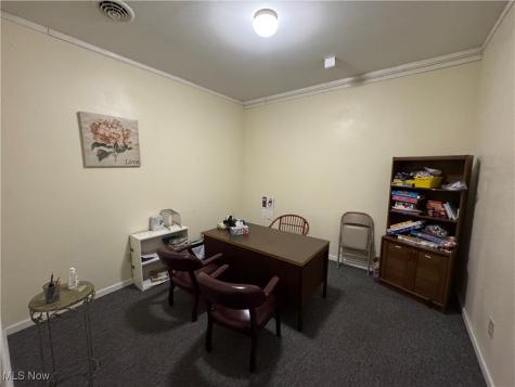 152 E Main Street Barnesville OH 43713