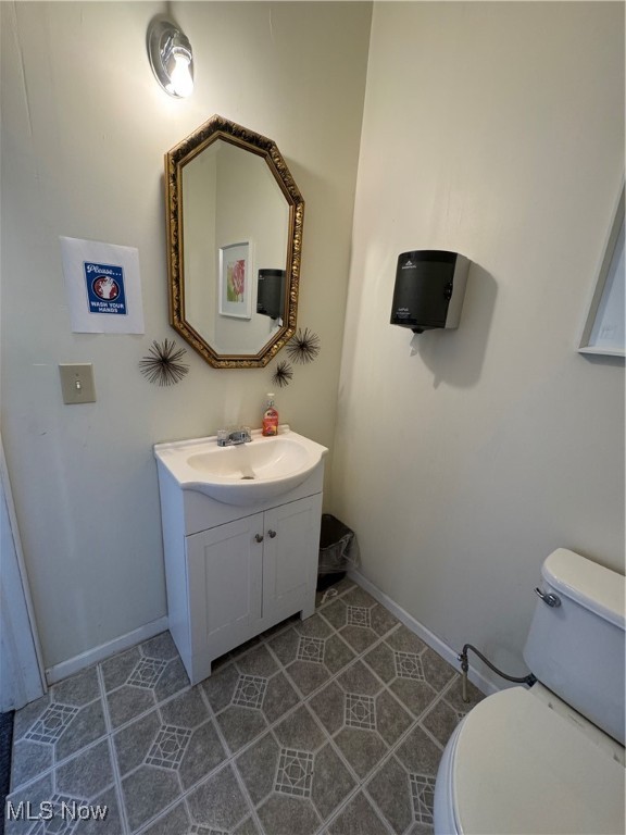 152 E Main Street Barnesville OH 43713