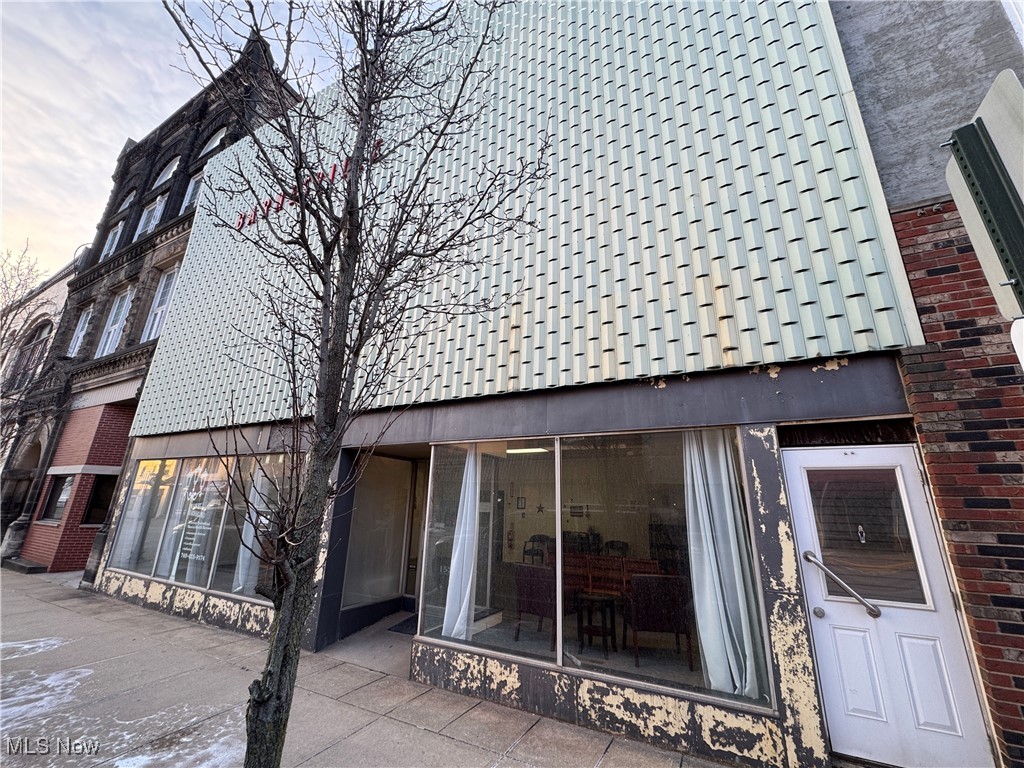 152 E Main Street Barnesville OH 43713