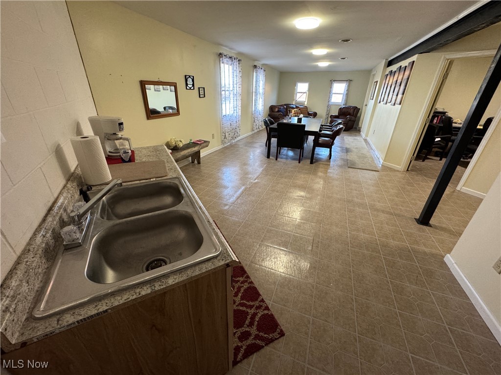 152 E Main Street Barnesville OH 43713