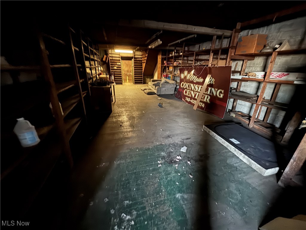 152 E Main Street Barnesville OH 43713