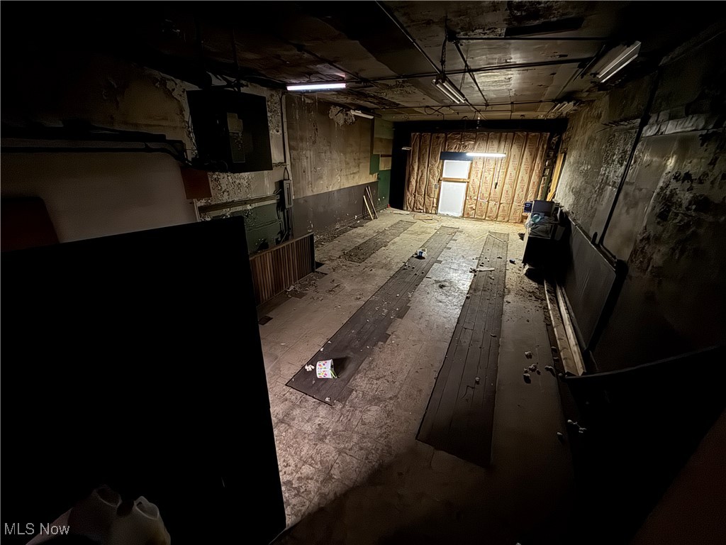 152 E Main Street Barnesville OH 43713