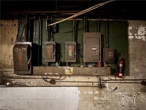 152 E Main Street Barnesville OH 43713