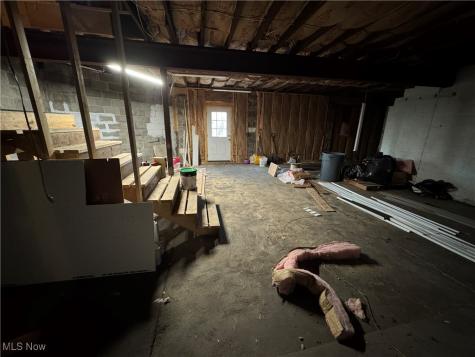 152 E Main Street Barnesville OH 43713