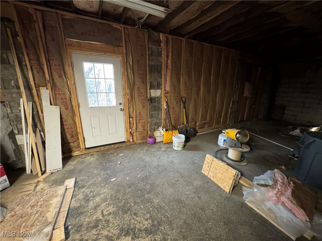 152 E Main Street Barnesville OH 43713