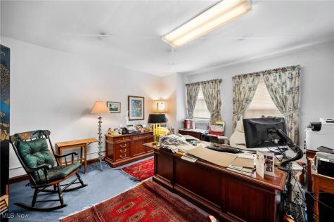 16903 Fischer Road Cleveland OH 44107