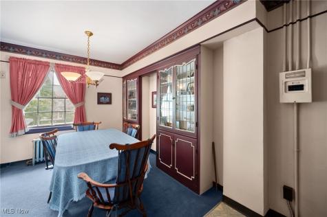 16903 Fischer Road Cleveland OH 44107