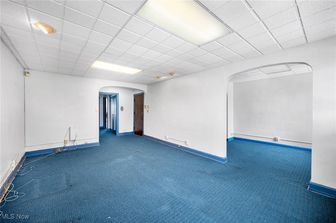 16903 Fischer Road Cleveland OH 44107