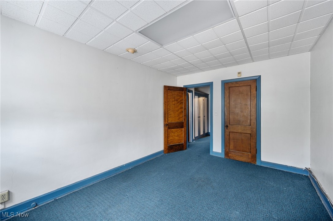 16903 Fischer Road Cleveland OH 44107