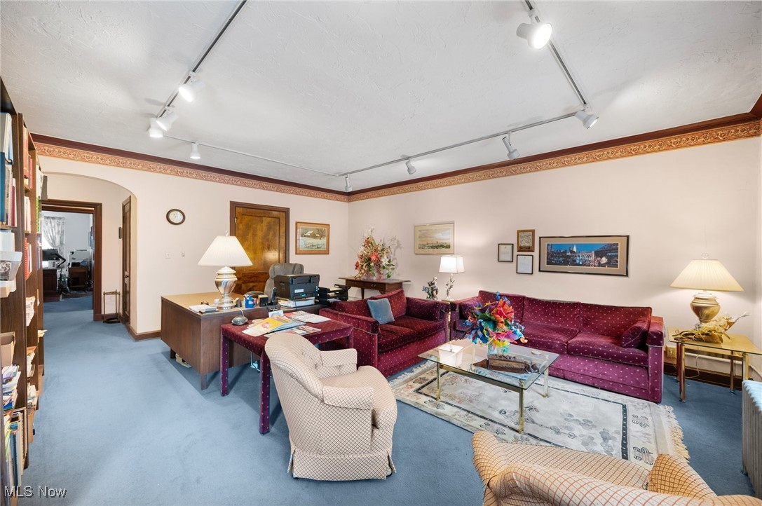 16903 Fischer Road Cleveland OH 44107