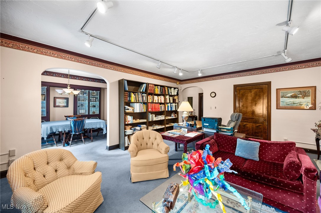 16903 Fischer Road Cleveland OH 44107