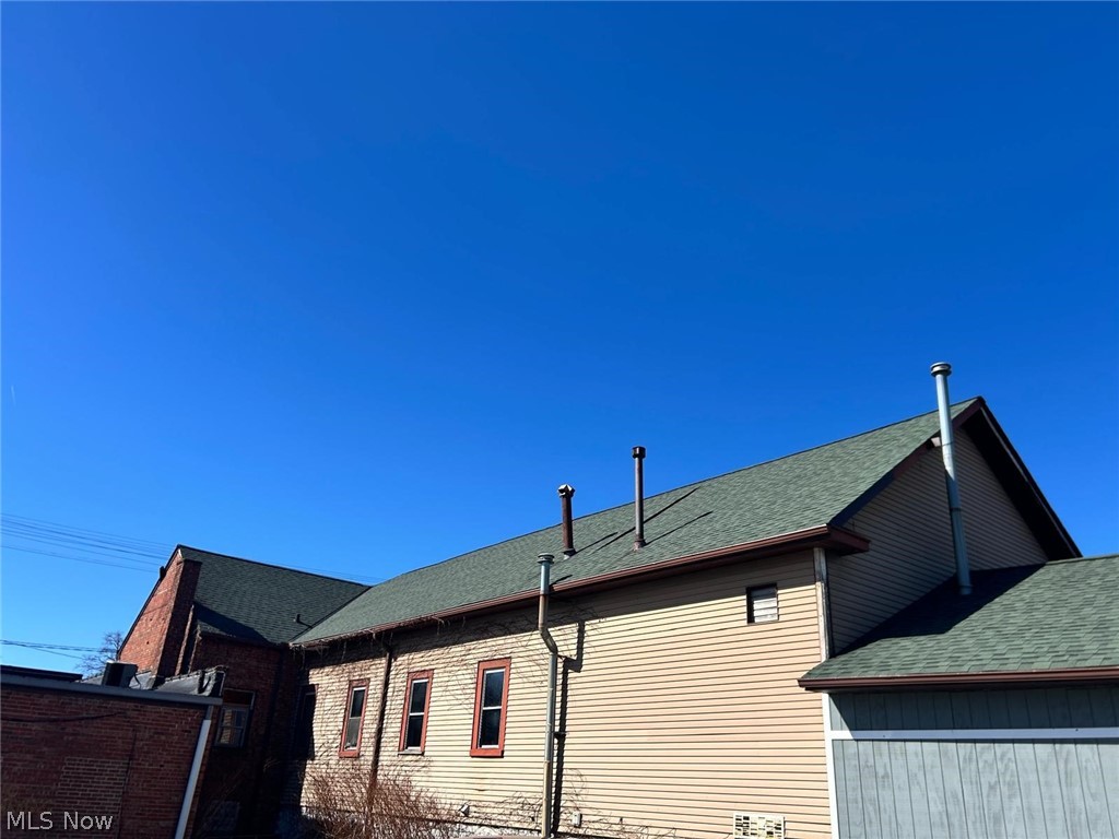 669 E 185th Street E Euclid OH 44119