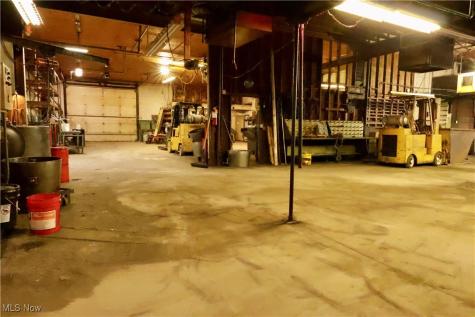 967 G Street Lorain OH 44052