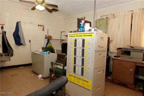 967 G Street Lorain OH 44052