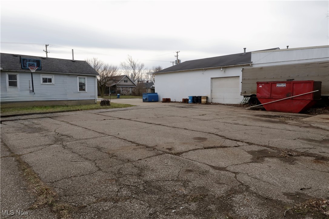 967 G Street Lorain OH 44052