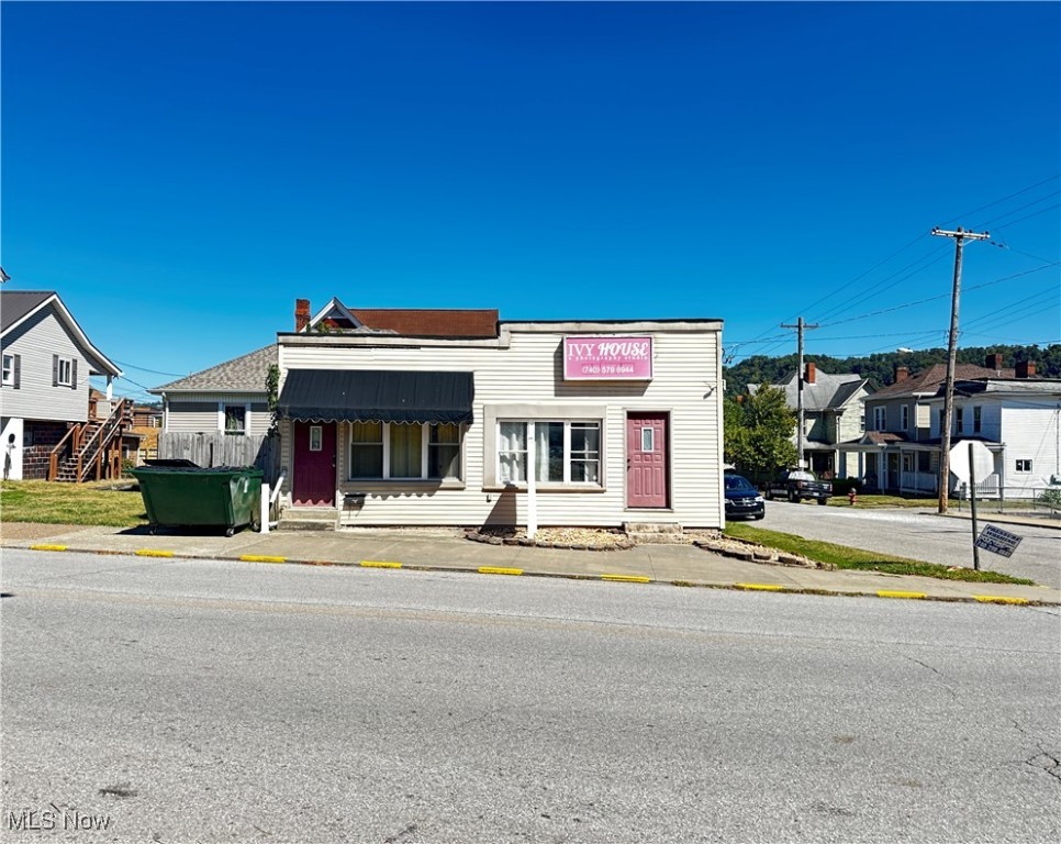 654 S Zane Highway Martins Ferry OH 43935