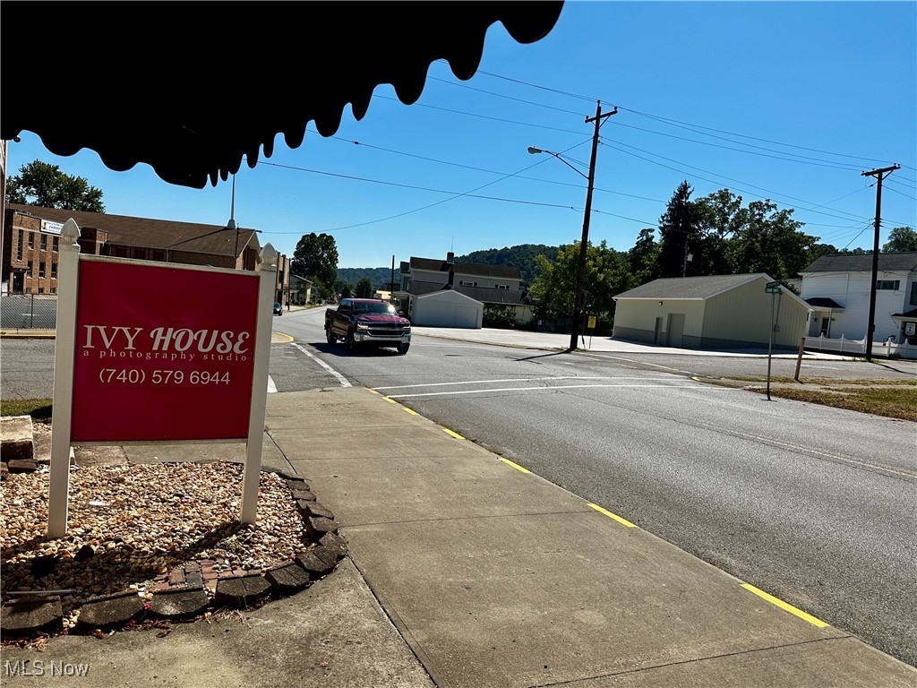 654 S Zane Highway Martins Ferry OH 43935