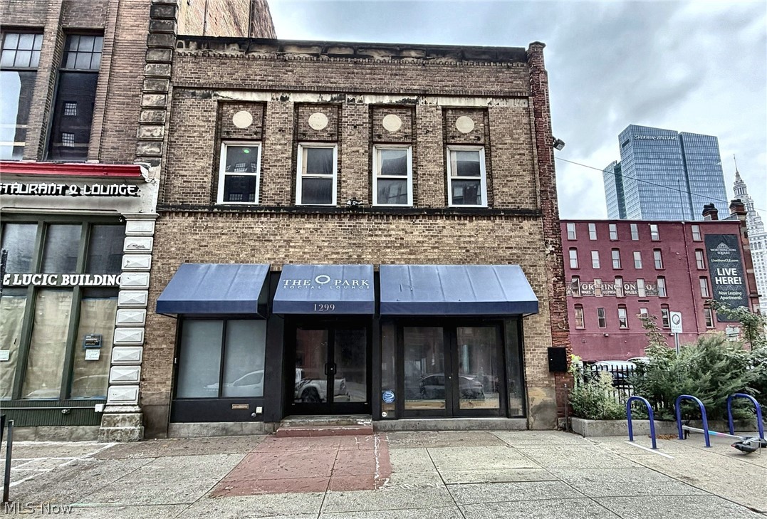 1299 W 9th Street Cleveland OH 44113