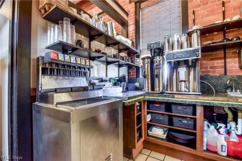 38257 Glenn Avenue Willoughby OH 44094
