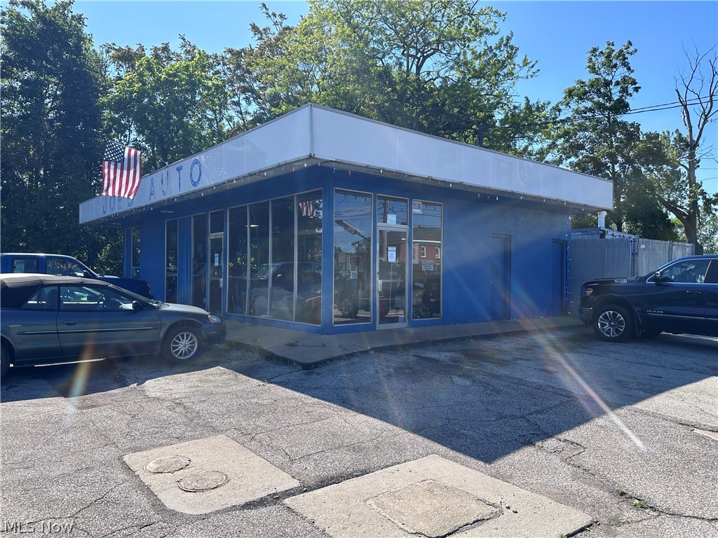 201 W Main Street Geneva OH 44041