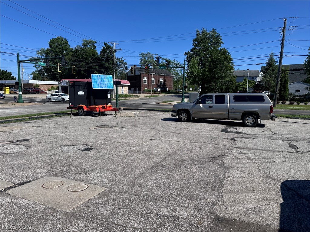201 W Main Street Geneva OH 44041