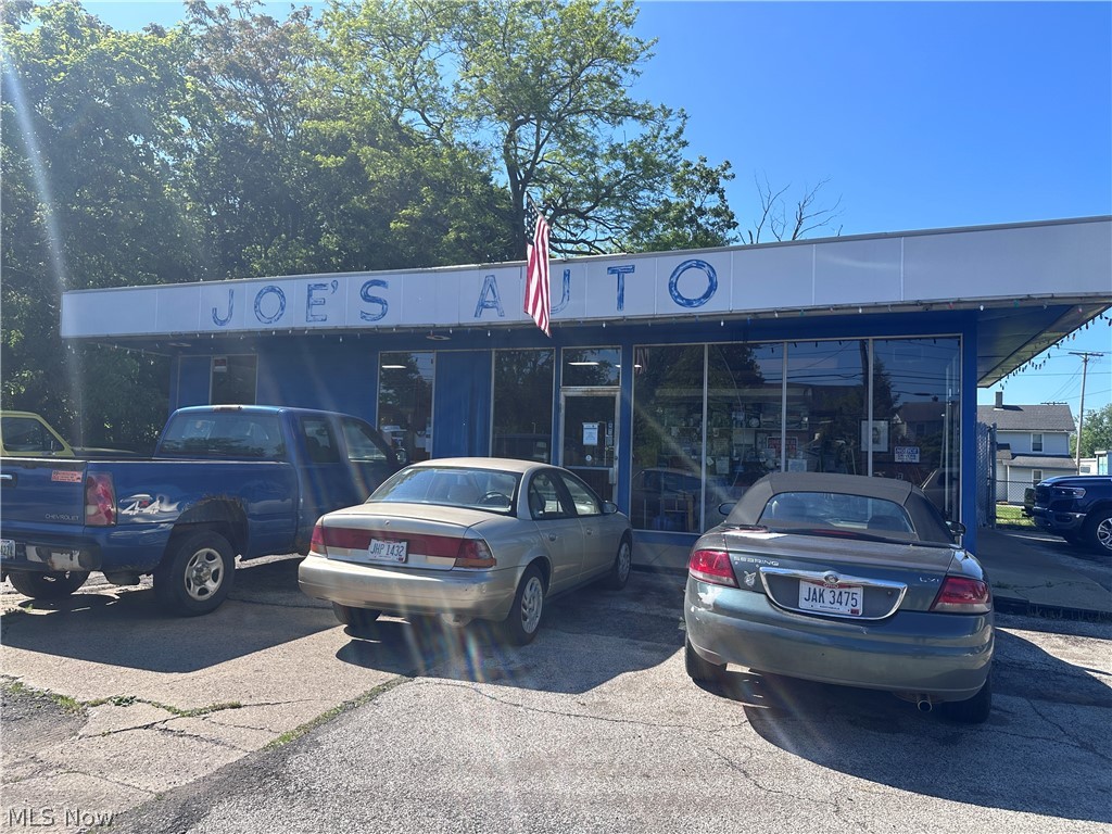 201 W Main Street Geneva OH 44041