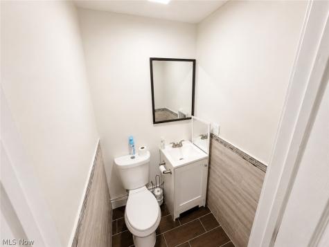 10210 Woodland Avenue Cleveland OH 44104