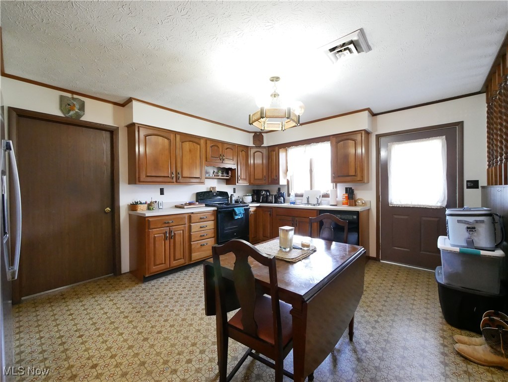 53261 East Captina Highway Powhatan Point OH 43942
