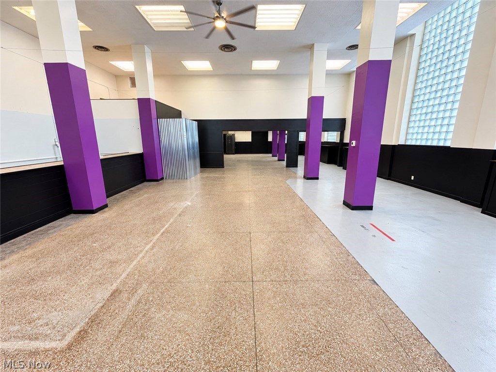 523 W Tuscarawas Avenue Barberton OH 44203