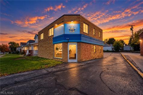 5393 Pearl Avenue Parma OH 44129