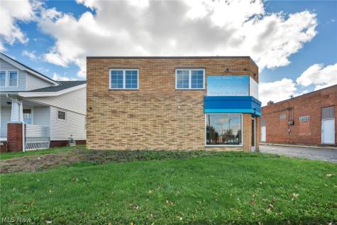 5393 Pearl Avenue Parma OH 44129