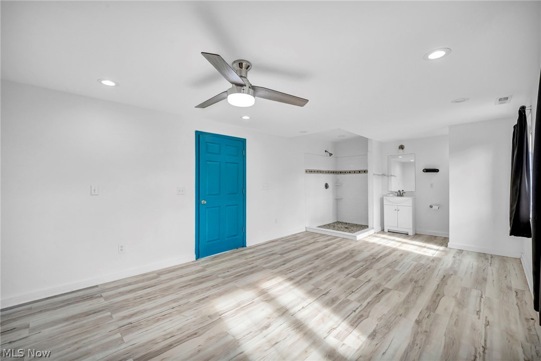 5393 Pearl Avenue Parma OH 44129