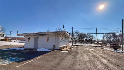 2036 East Avenue Akron OH 44314