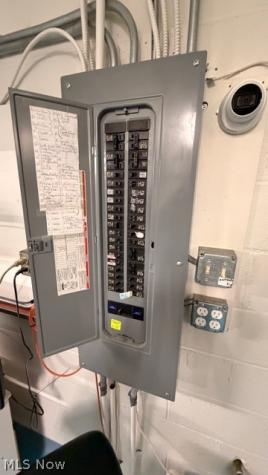 2036 East Avenue Akron OH 44314