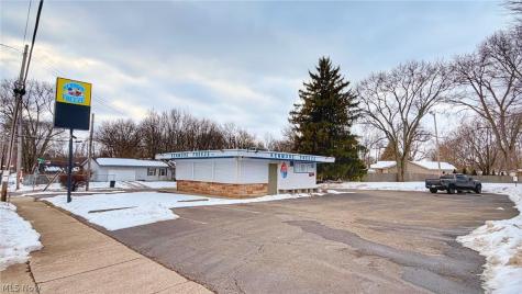 2036 East Avenue Akron OH 44314