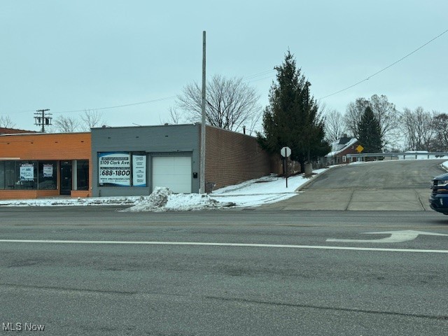 5421 Pearl Road Parma OH 44129