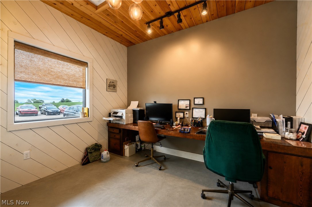 540 Belden Parkway NE Sugarcreek OH 44681