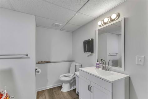 18515 Underwood Avenue Cleveland OH 44119
