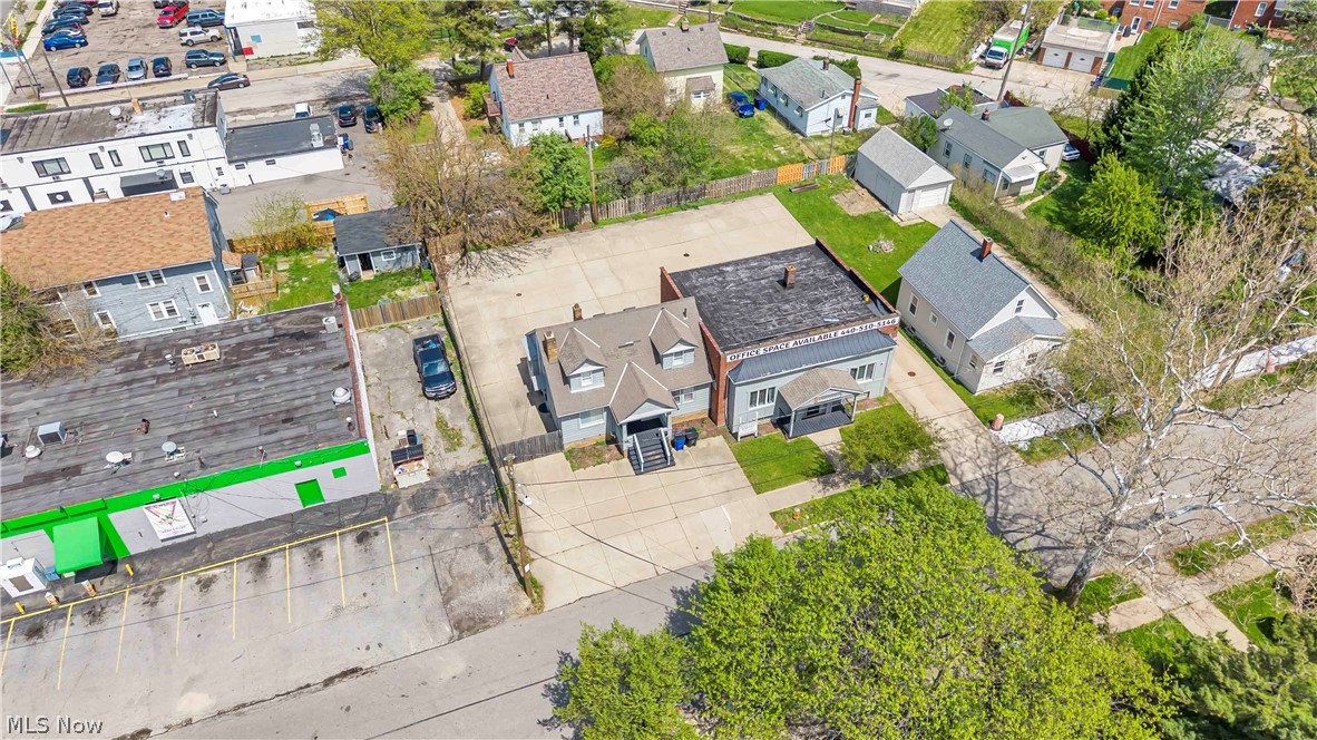 18515 Underwood Avenue Cleveland OH 44119