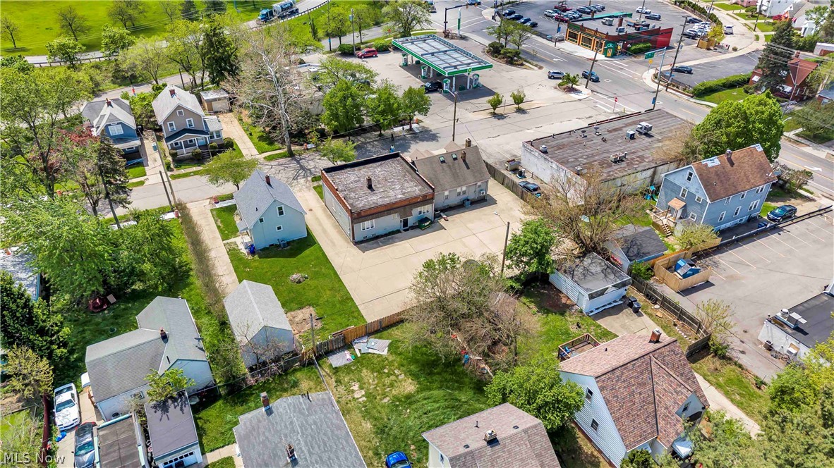 18515 Underwood Avenue Cleveland OH 44119