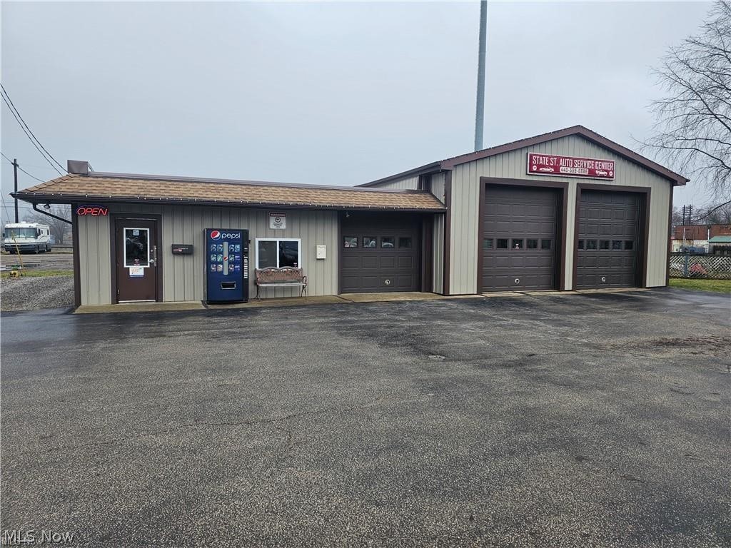 318 Orange Street Conneaut OH 44030
