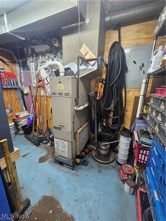318 Orange Street Conneaut OH 44030