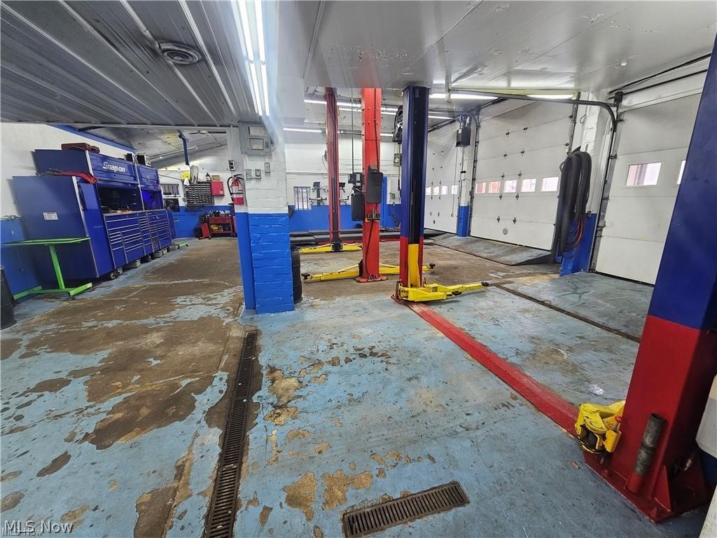 318 Orange Street Conneaut OH 44030