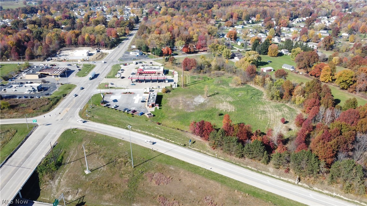2711-2724 Salt Springs Road Girard OH 44420